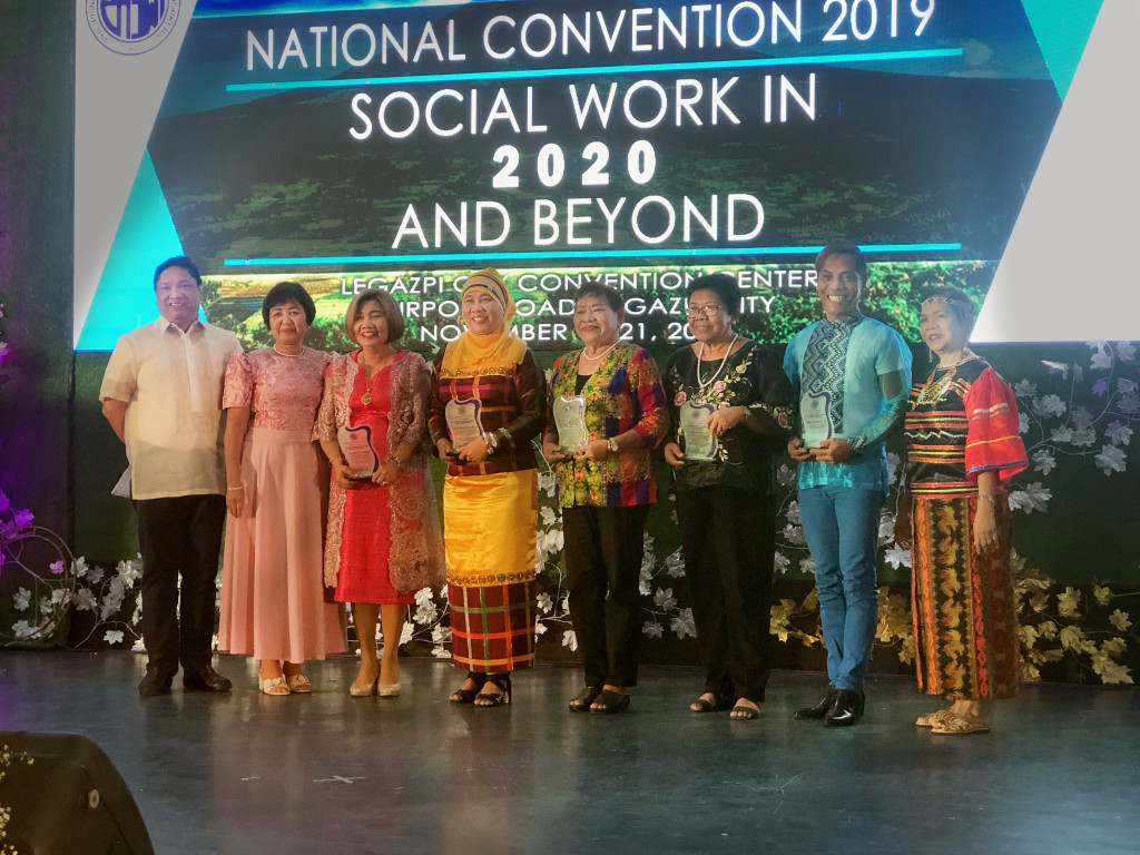 Nov2019 - NAK PASWI Awarding.1